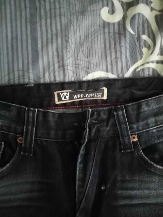 Продам джинсы новые