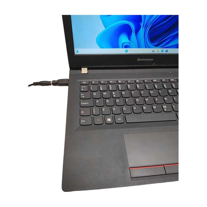 LAPTOP | Lenovo E31-70 | i3-5005U | 13,3" HD | 8GB | 128SSD | Win11
