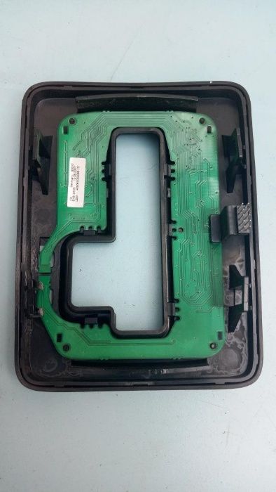 Накладка на кулису Volkswagen Touareg 2003-2009 Разборка Туарег акпп