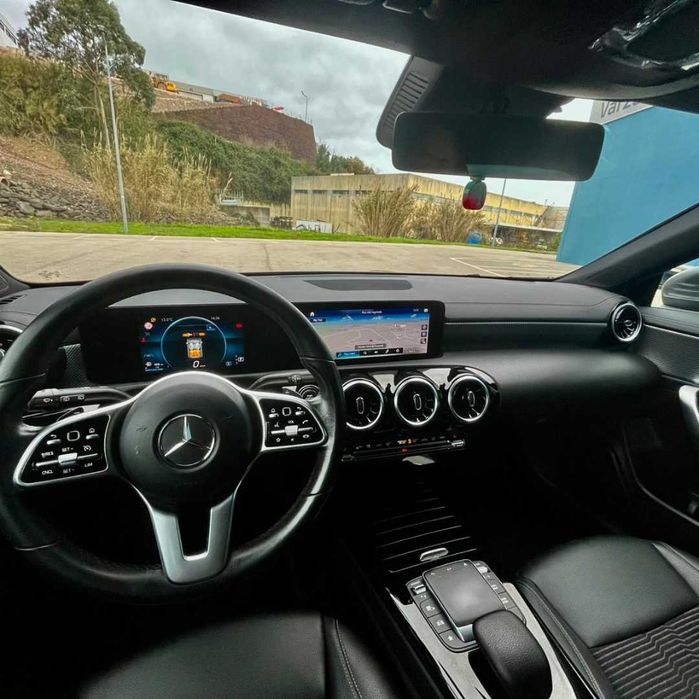 Mercedes-Benz CLA 180 D Shooting Brake Urban