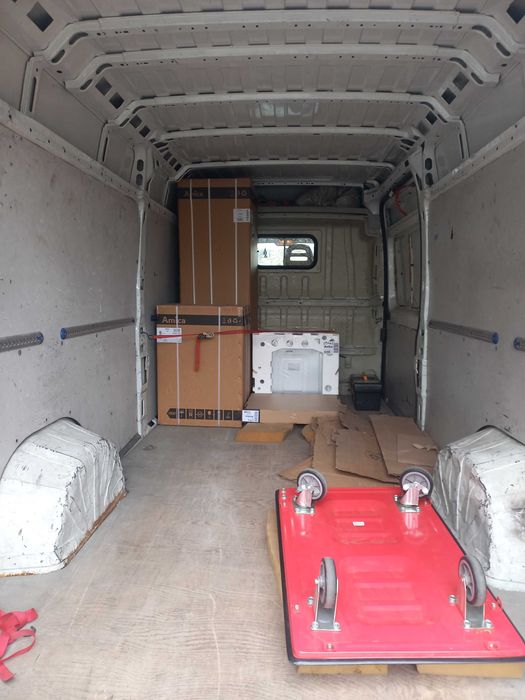 Tani Transport | PRZEPROWADZKI __ CZĘSTOCHOWA  /  Bus - Przewóz mebli
