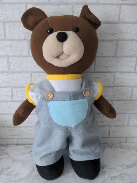 Miś Uszatek przedszkole przytulanka maskotka edukacja