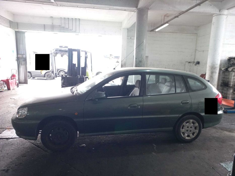 Kia Rio para peças