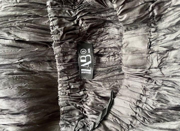 Жіноча спідниця Answear Lab