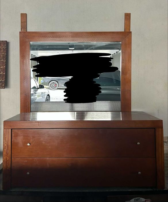 Conjunto Cómoda com Espelho e 1 Mesa de Cabeceira
