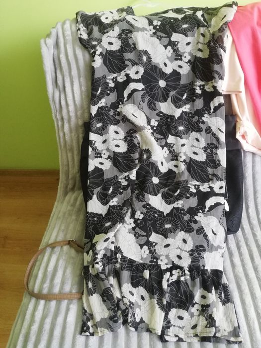 Sprzedam używana sukienkę