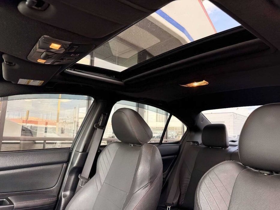 Subaru WRX      2016