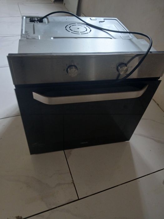 Vendo forno em bom estado