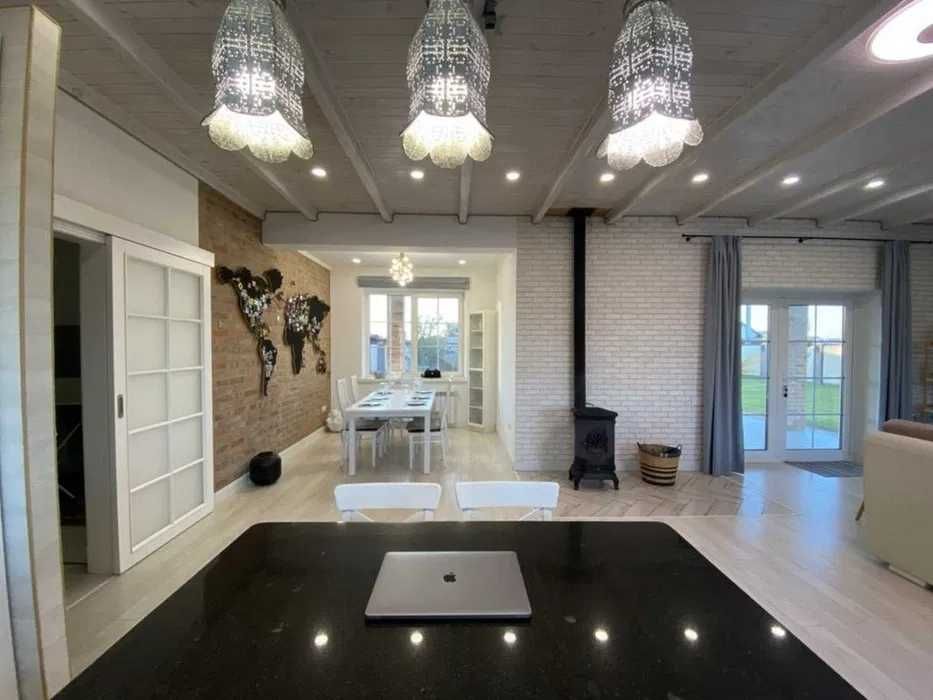 Продаж будинку с.Гнатівка