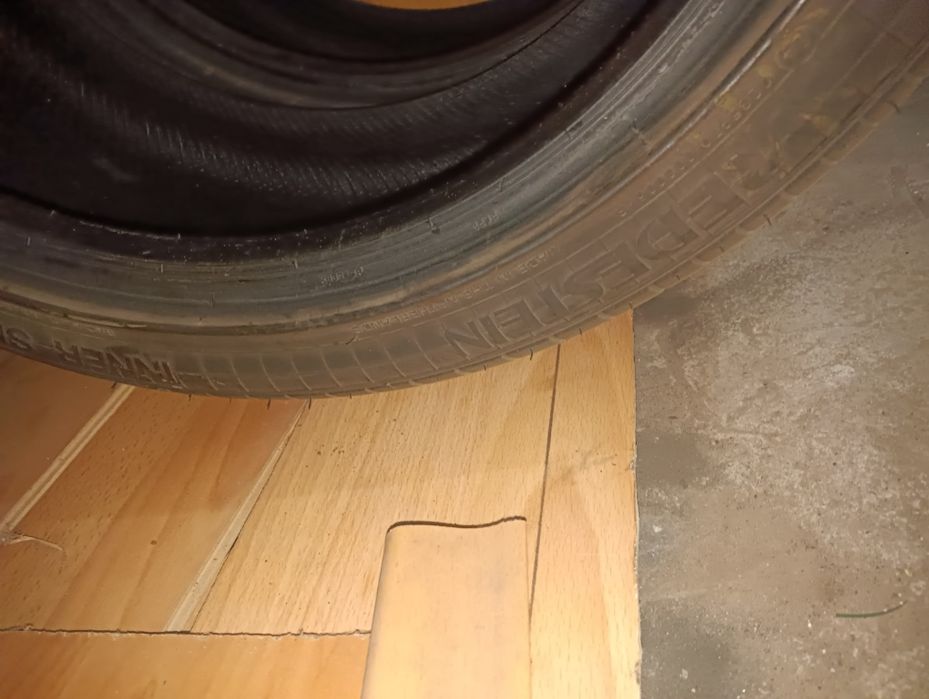 Opony  Vredestein  Jak NOWA!