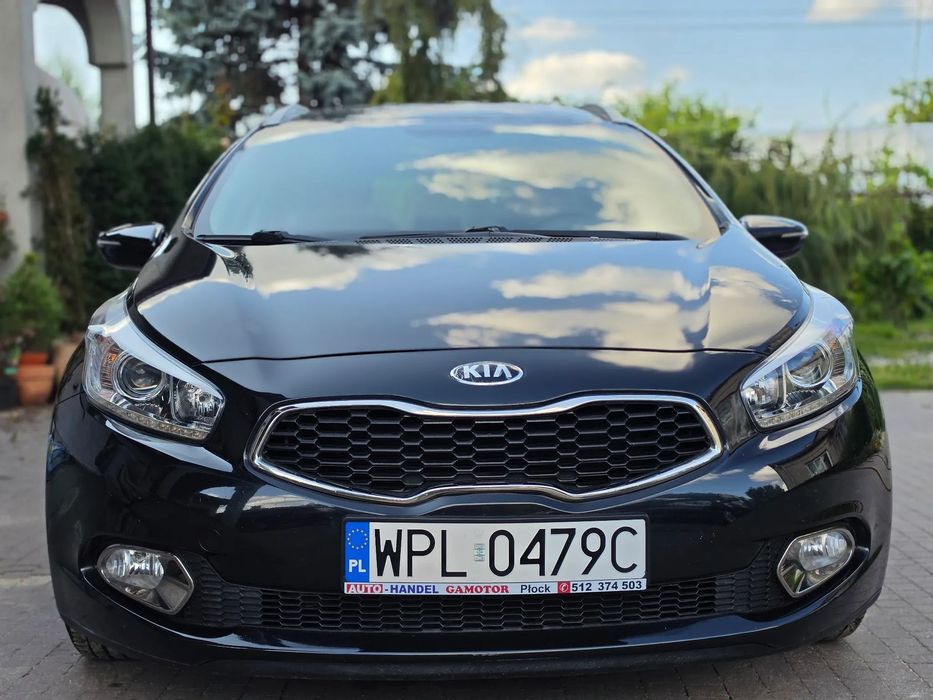 Kia Ceed 1.6B 135KM Niski przebieg Hak Nawigacja ASO Bezwypadkowy