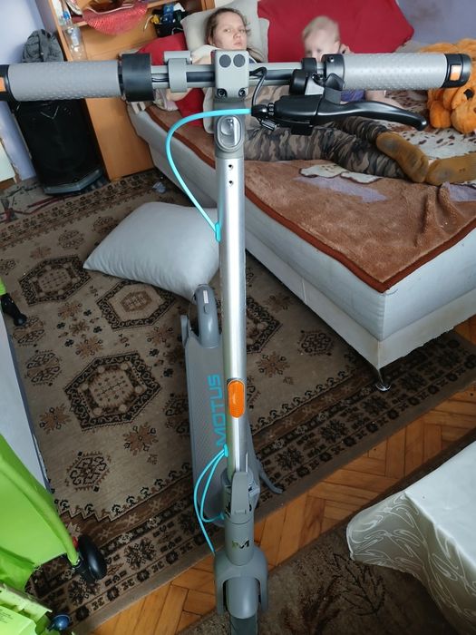 Hulajnoga  elektryczna  nowa
