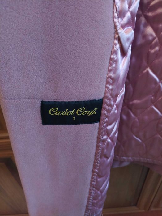 Продам пальто утепленное