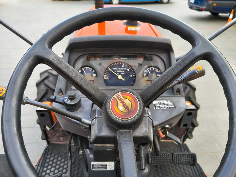 Японський трактор Hinomoto Nx 400, Kubota GL 400