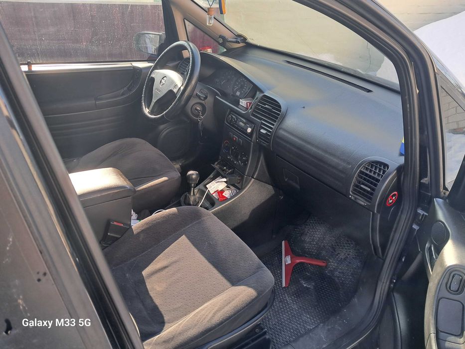 Опель Зефіра.легкові авто