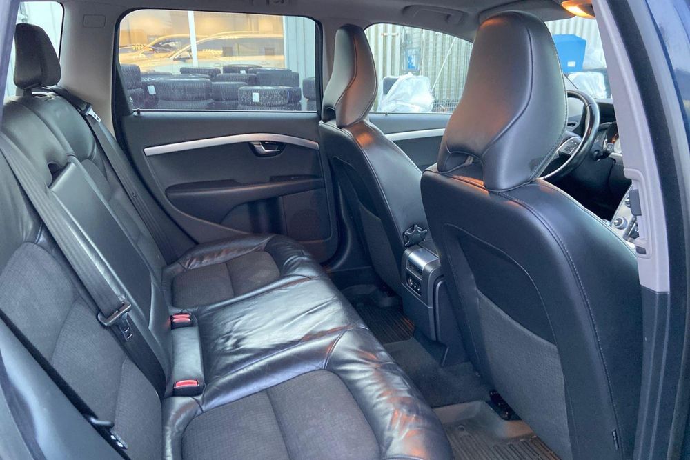 Volvo v70 2014 d4 181 km , webasto, bogato wyposazony