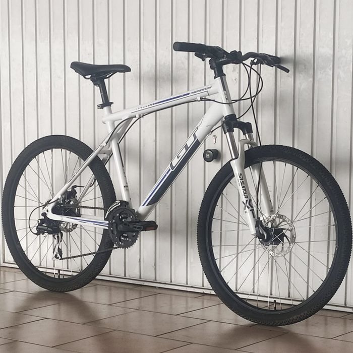 Bicicleta GT 26 L