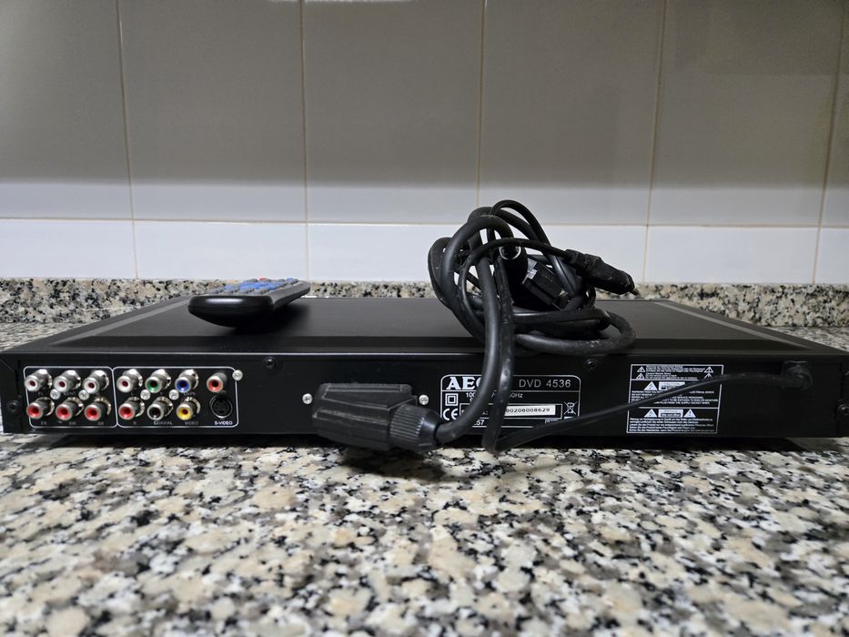 Leitor de DVD AEG
