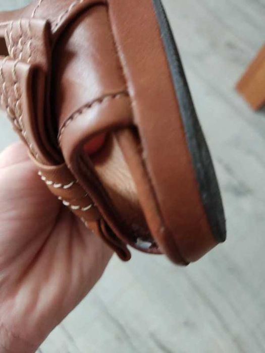 Sapatos de salto alto