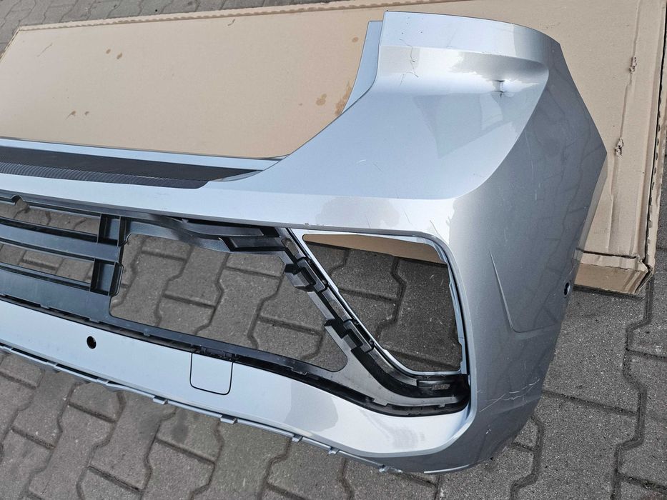 Vw T-ROC R line zderzak tył tylny otwory pdc 2GA