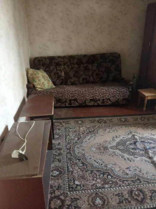 Продаётся 1-комнатная квартира в районе Артёма