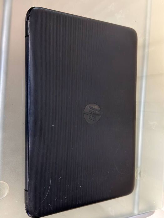 Ноутбук HP / AMD A8-7410 / 8 ГБ / HDD 500 ГБ / Radeon R5 + R5 M330
