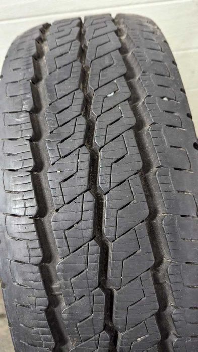 Шина розпаровка 215/70 R15C 109R Continental VancoCamper