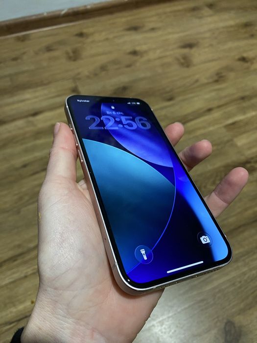 Срочно продам Iphone 13 128 gb Neverlock!