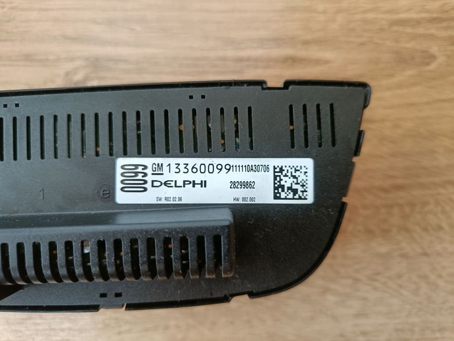 Panel klimatyzacji Opel Astra J IV