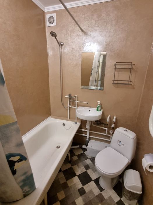 Продаж 1-кімнатної квартири неподалік центру