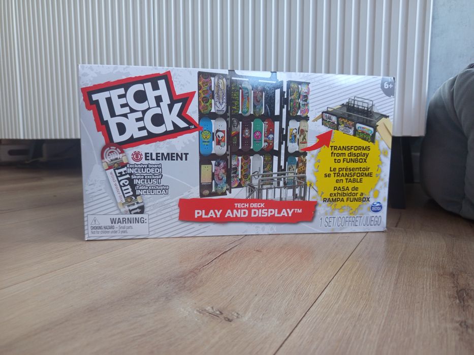 Tech Deck Play and Display