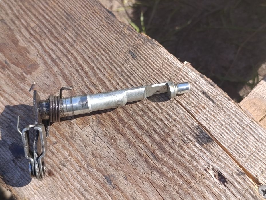 Wysprzęglik Yamaha YZF 125 R WR MT 08 - 14 r popychacz sprzęgła B5