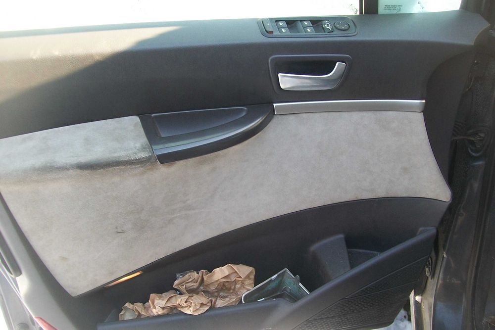 Fotele skórzane kapitańskie elektryczne obrotowe + tylne + boczki