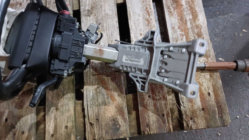 REF0001 coluna direccao completa airbag rebentado ford c max ano 2008