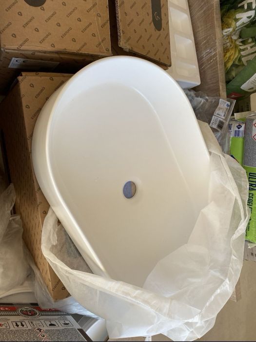 Umywalka nadblatowa Rea Nadia 60