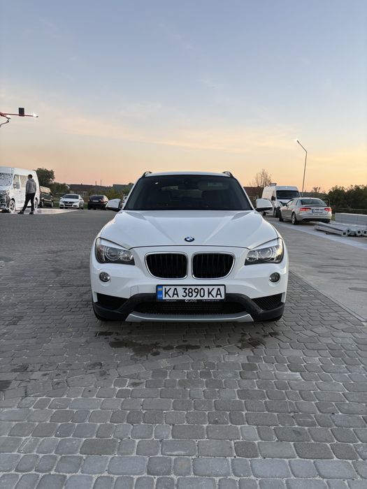 продаю  автомобіль
