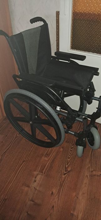 Wózek inwalidzki nowy sprzedam