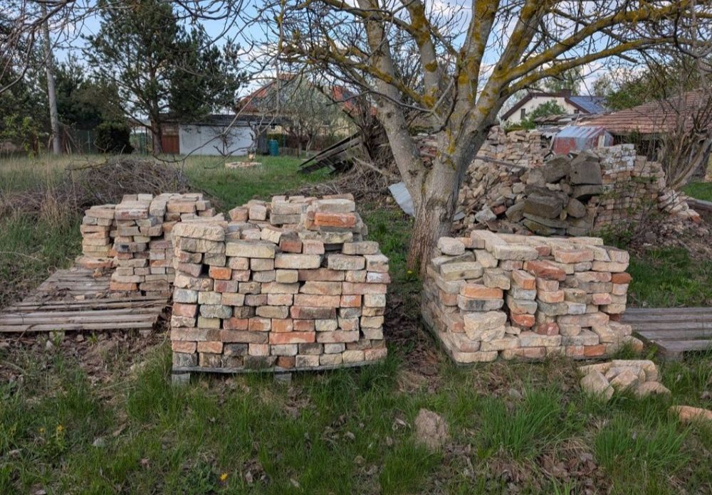 Cegla z rozbiorki cegla rozbiorkowa stara cegła