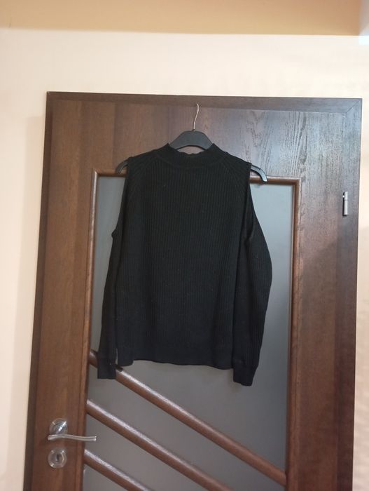 Sweter z odkrytymi ramionami golf półgolf elastycznyn38 M 36 S