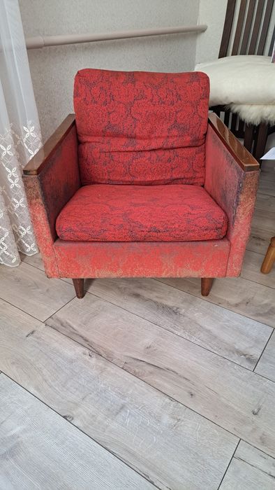 Диван та крісло хороший стан