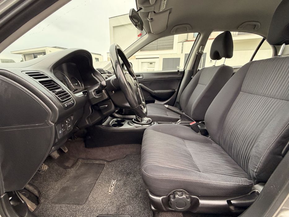 HONDA CIVIC 1.3 i-VTEC IMA C/NOVO