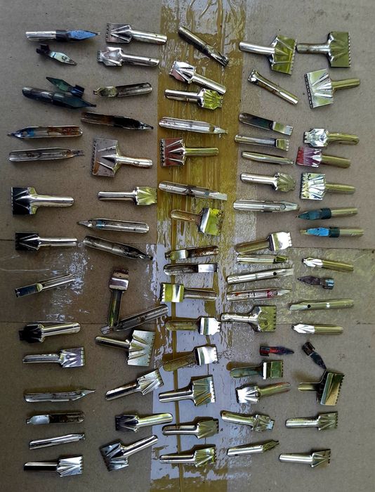 Перья плакатные и для письма-75шт