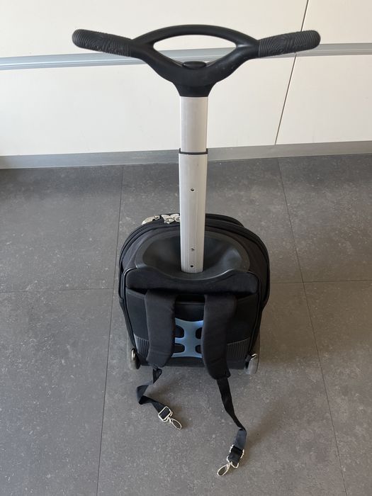 Mochila Nikidom rodas grandes