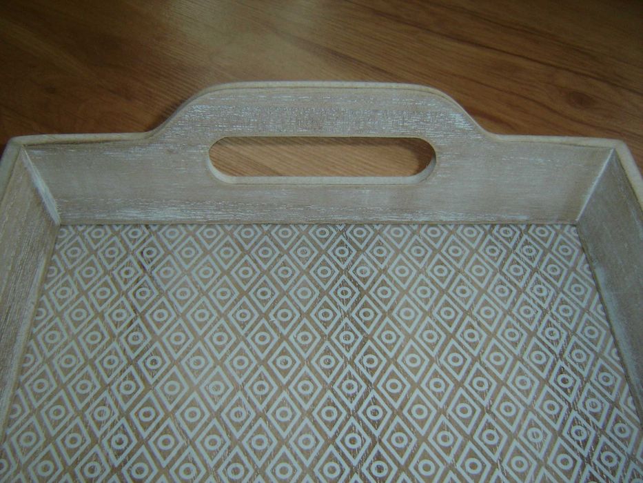 Taca drewniana z uchwytami