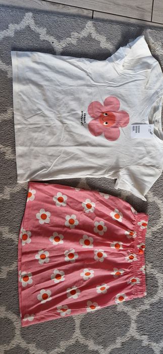 Śliczny nowy komplet,H&M  134 na lato