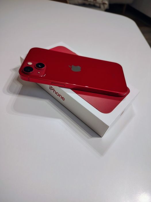 iPhone 13 jak nowy, dużo dodatków