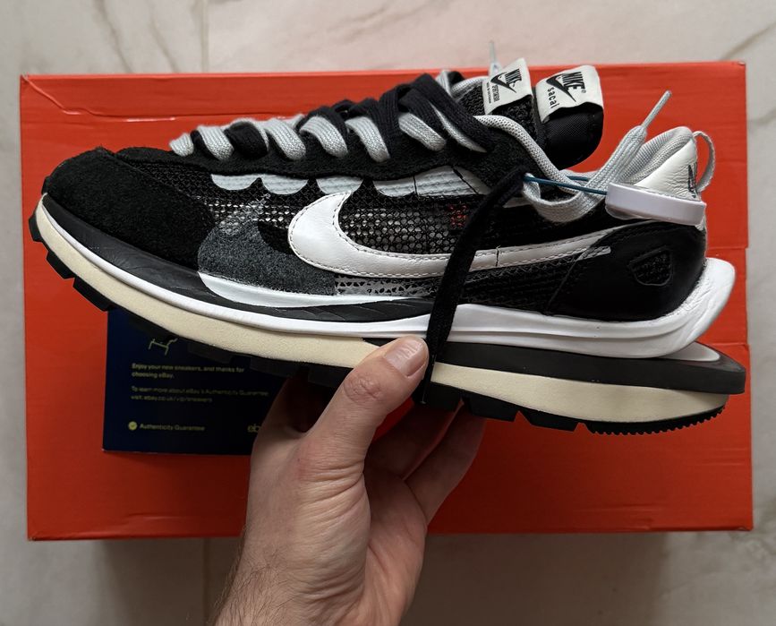 Кросівки оригінал Nike x Sacai VaporWaffle, розмір юс 10 / 44