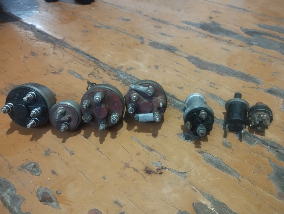 Продам вимикач стартера на МТЗ