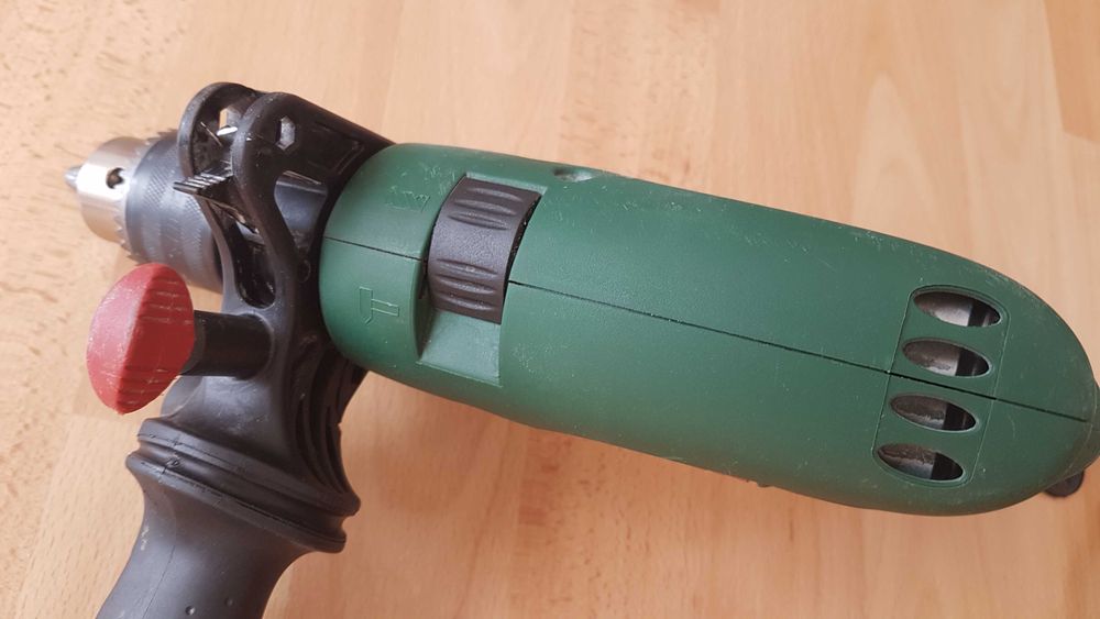 Wiertarka Bosch udarowa-PSB-500 RE-Uszkodzone