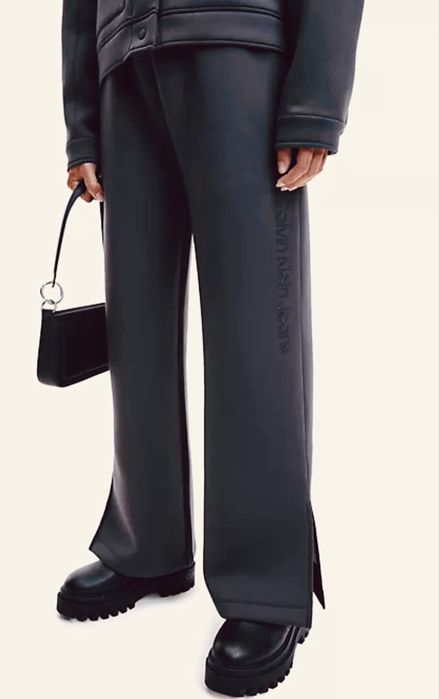 штани сірі Calvin Klein s